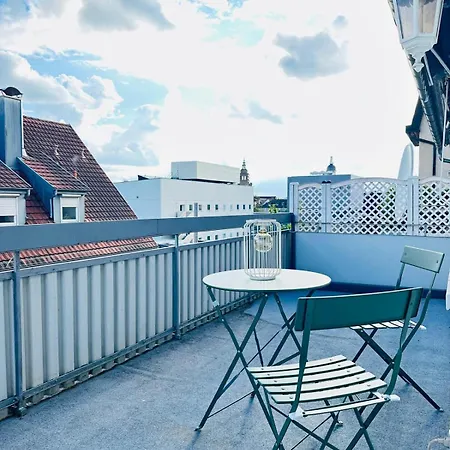 Stylisches Mit Sonnenterrasse *