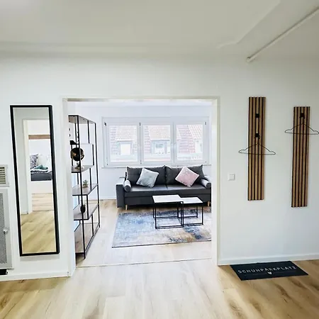 Apartment Stylisches Mit Sonnenterrasse Heilbronn